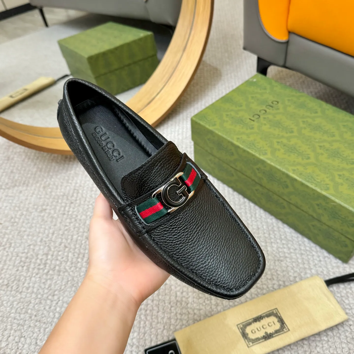 Men's shoes 💰420 (Yangli) Gucci* - the top version of Gucci classic beanie shoes! It is made of imported original cowhide and has a comfortable first layer of sheepskin lining! Original wear-resistant rubber outsole! High quality products! Size 38-46, with shoe dial, cloth bag, card